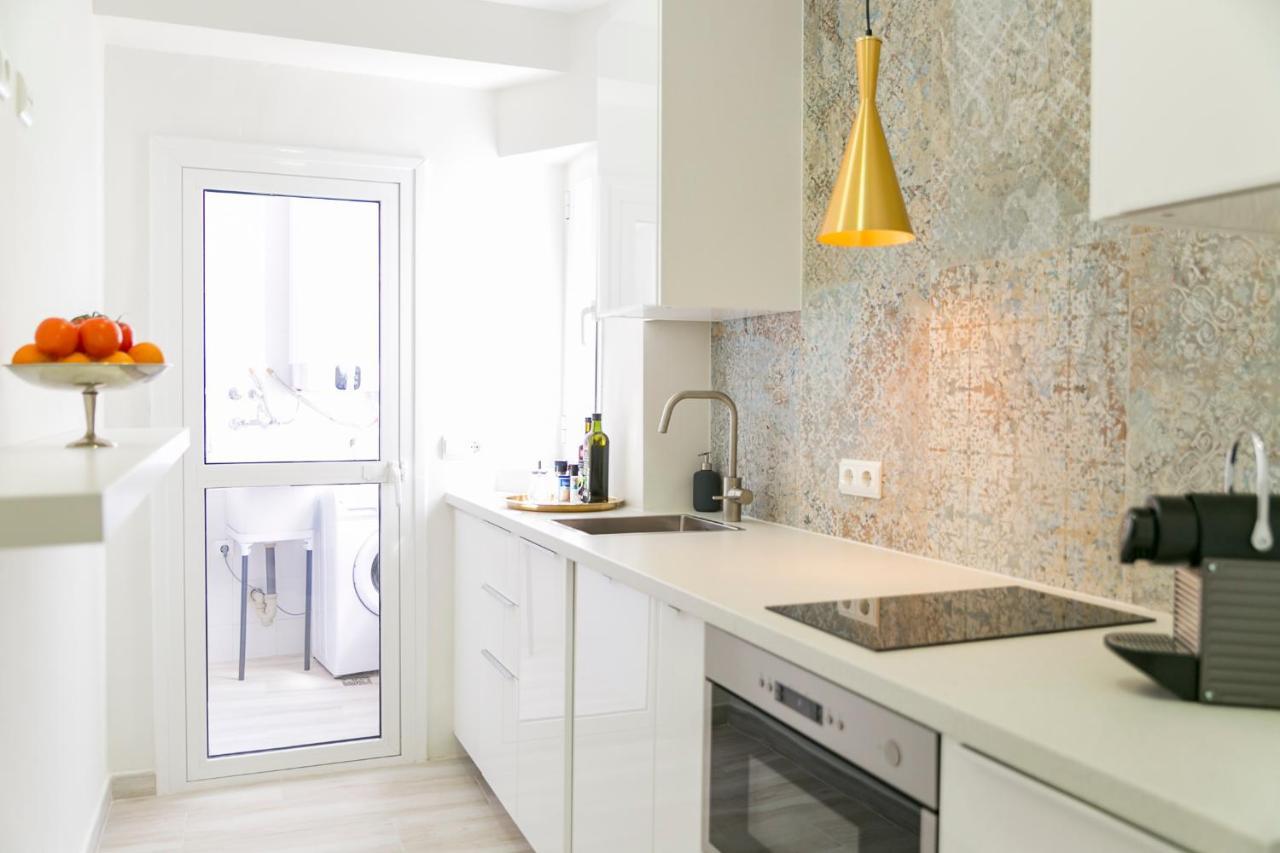 'Montano Four' Center By Ele Apartments Malaga Zewnętrze zdjęcie